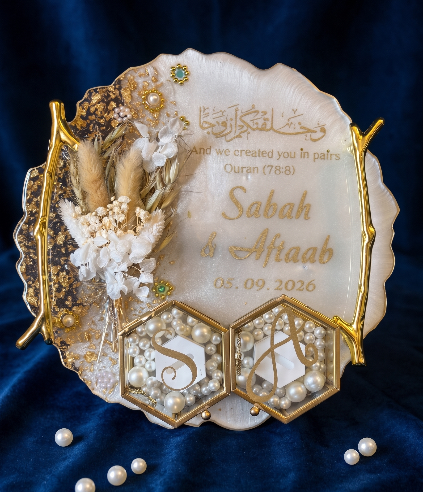 Royal Ring Platter with Real Dry Flowers